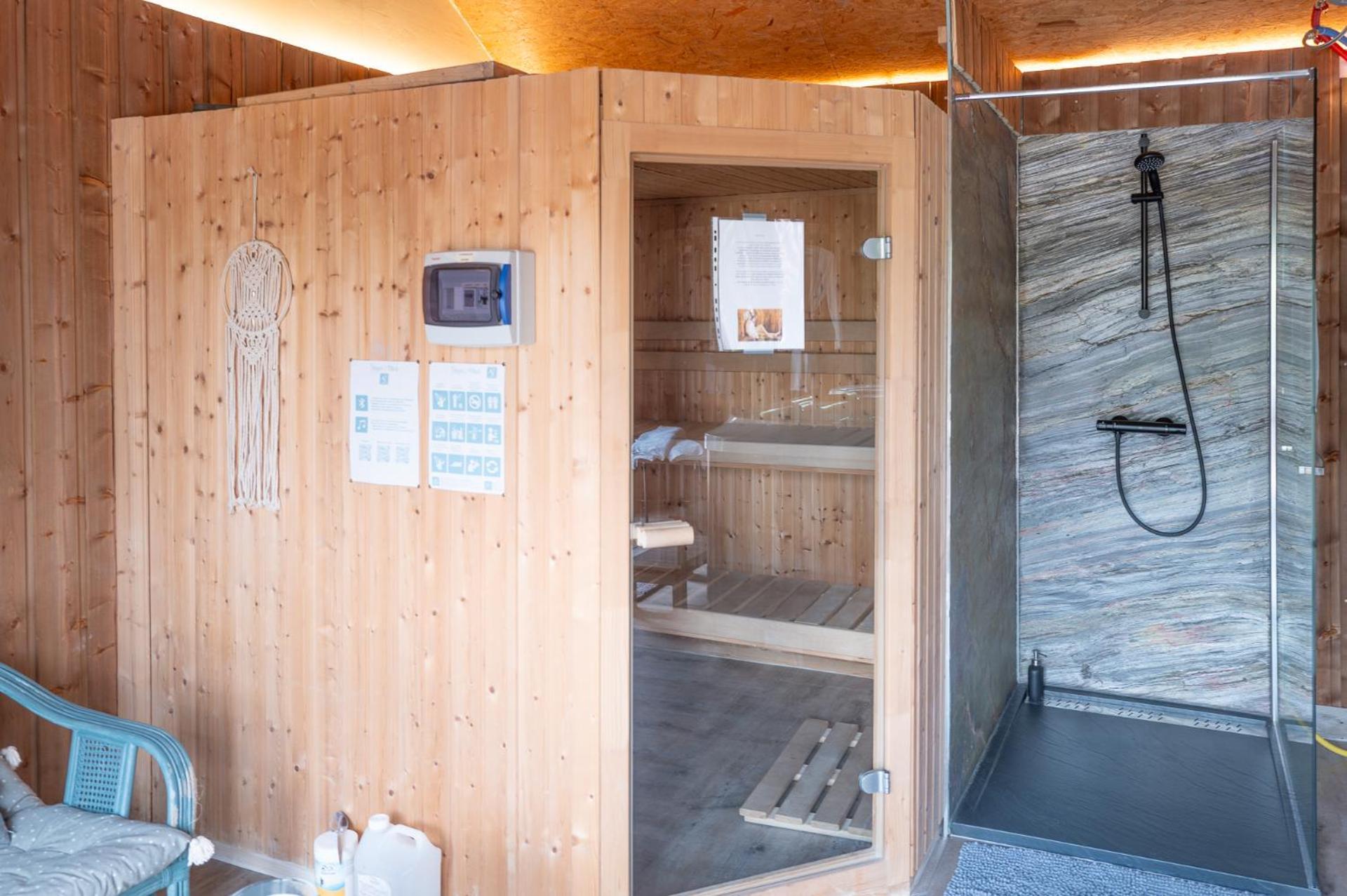 Chalet La Calougeotte, Jardin, Spa Et Sauna Prives Le Ménil Exteriér fotografie